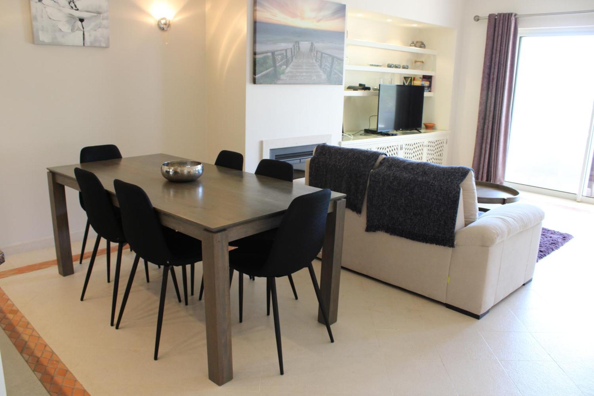 Luxury 2 Bedroom Apartment With Private Garden Almancil Exterior photo